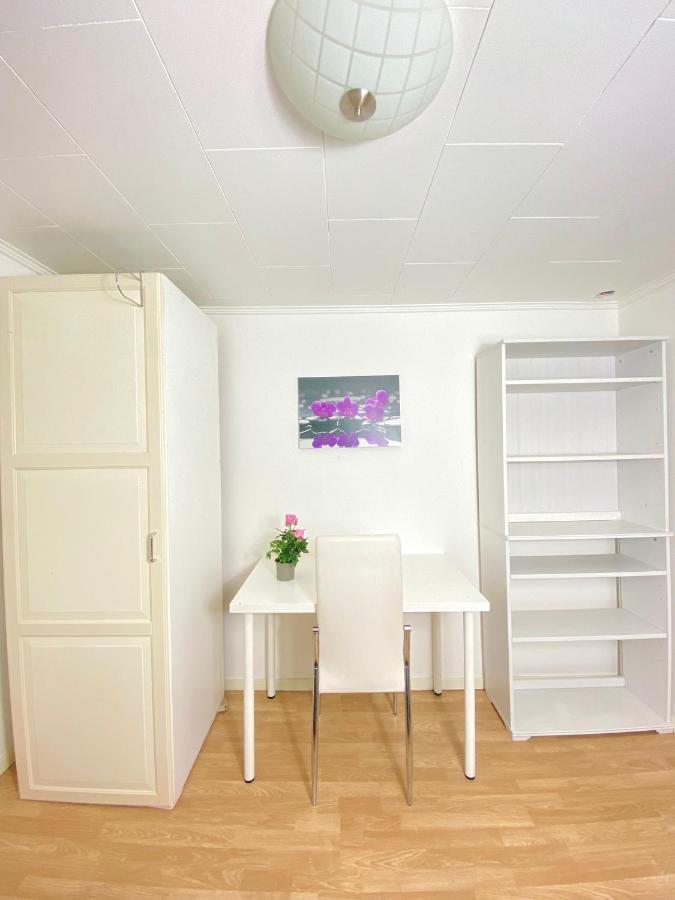 Tallkrogen Romantic House - Upper Or Lower Apartment 斯德哥尔摩 外观 照片