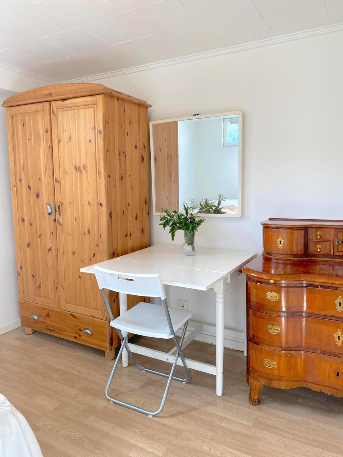 Tallkrogen Romantic House - Upper Or Lower Apartment 斯德哥尔摩 外观 照片